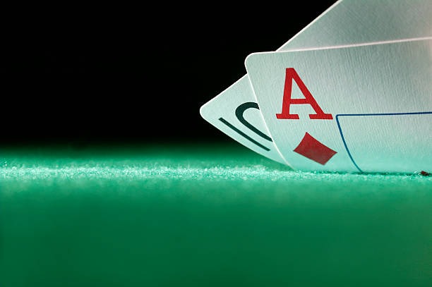 Outcome announcement and payout display on dewi28