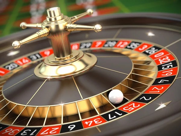 Player hands and remaining pool display on dewi28